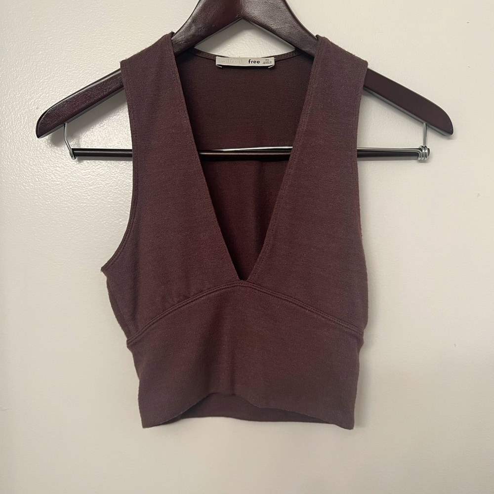 Aritzia Wilfred Free Valeria Crop Top
